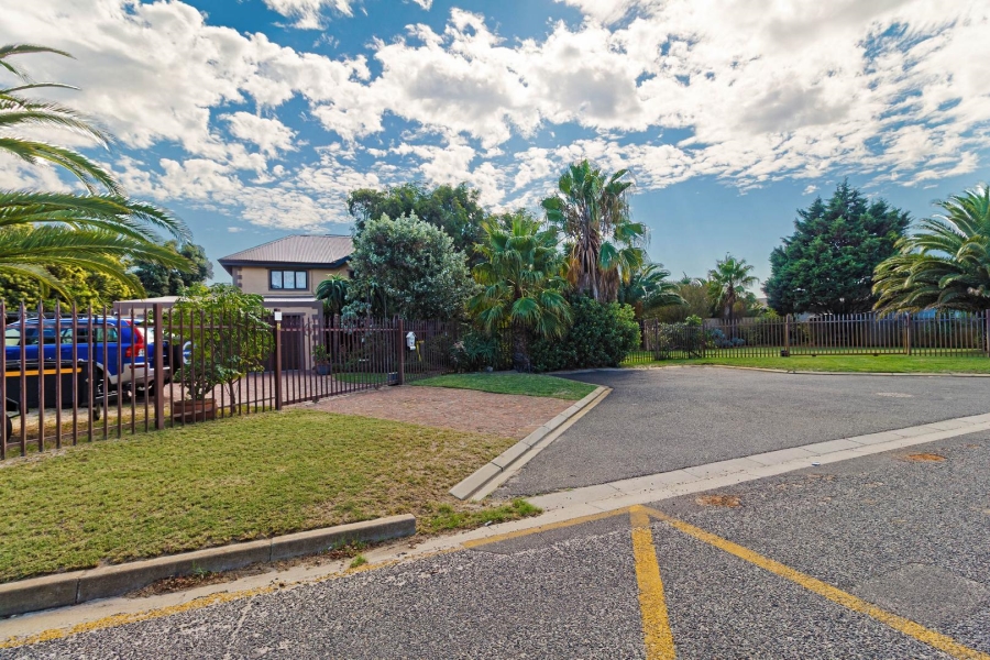 5 Bedroom Property for Sale in Milnerton Ridge Western Cape